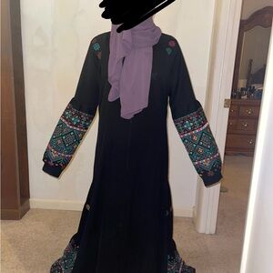 Chic Black Dress with Colorful Embroidery